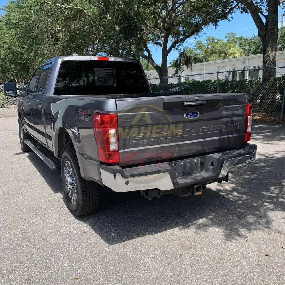 2022 Ford F-350 Super Duty Lariat