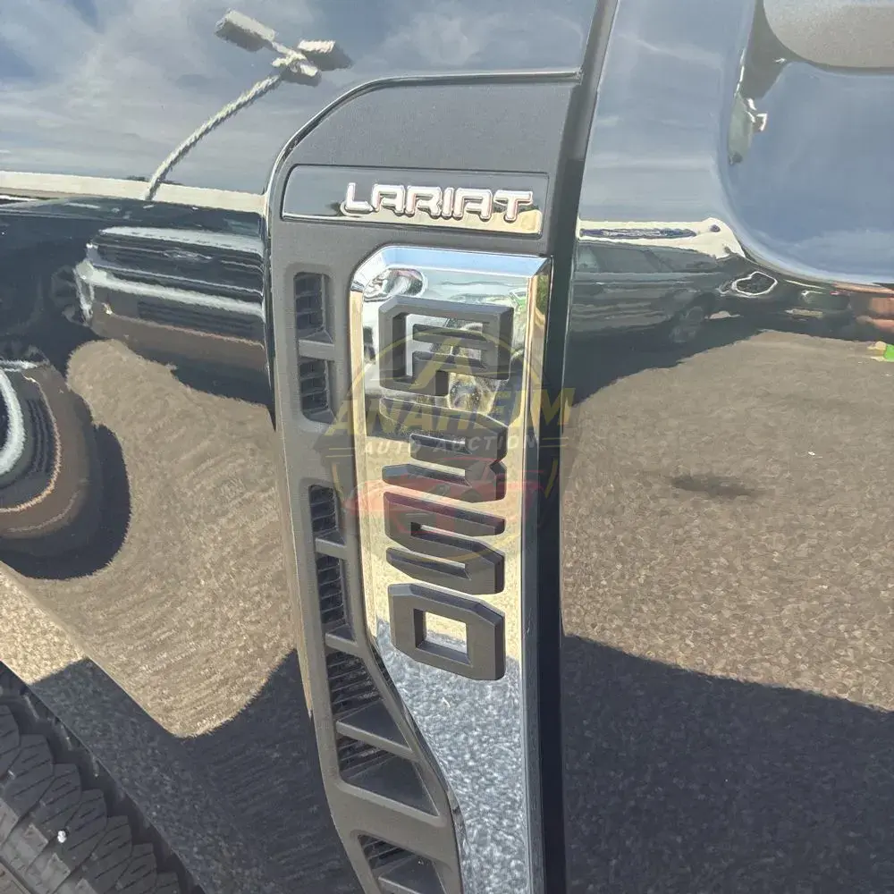 2025 Ford F350 S/D Lariat