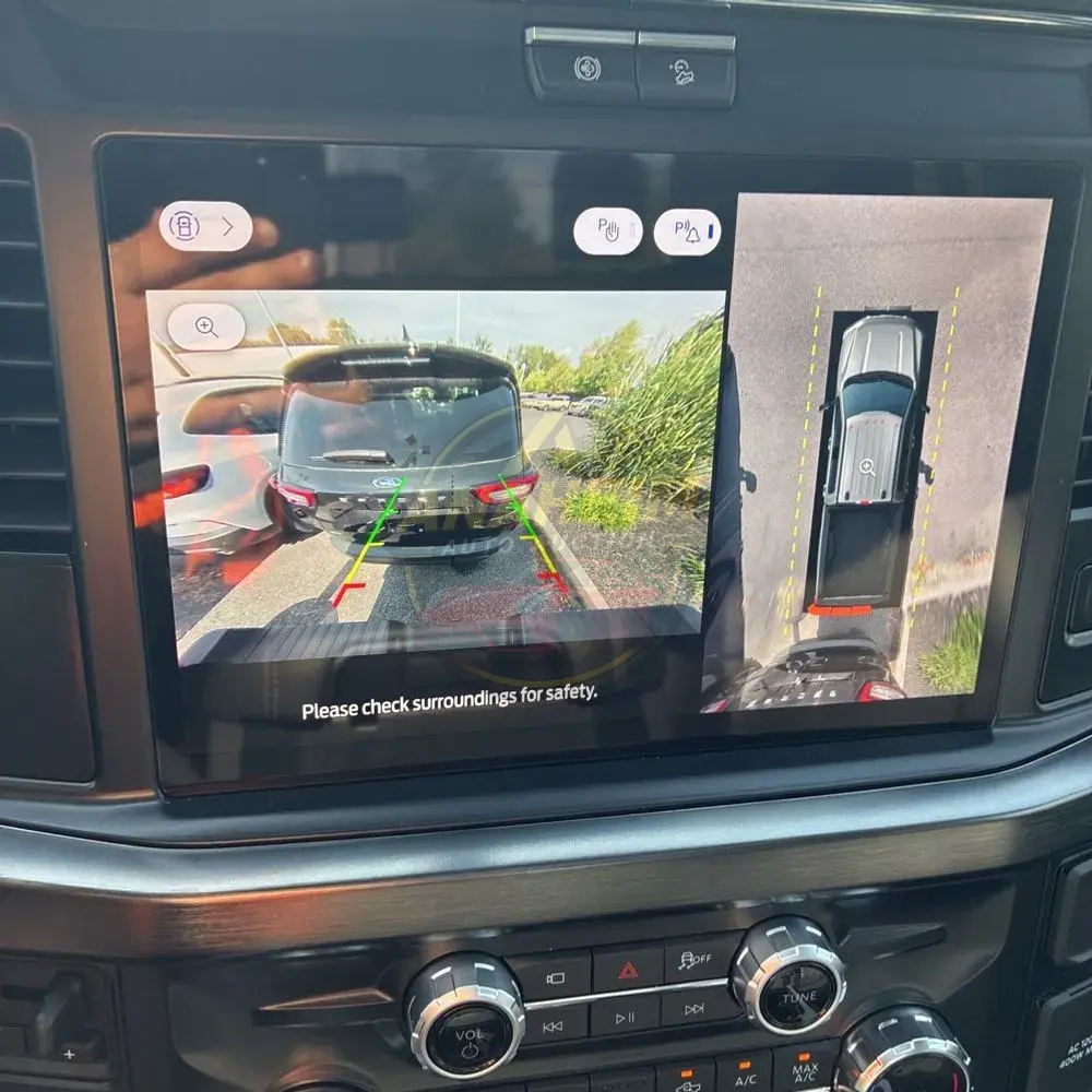 2025 Ford F350 S/D Lariat