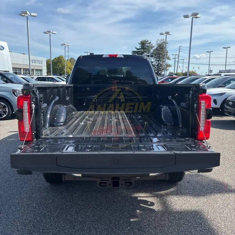 2025 Ford F350 S/D Lariat