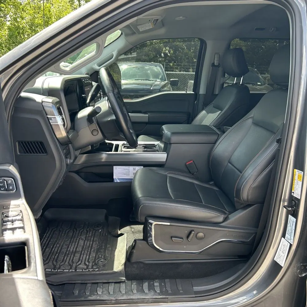 2024 Ford F350 S/D Lariat