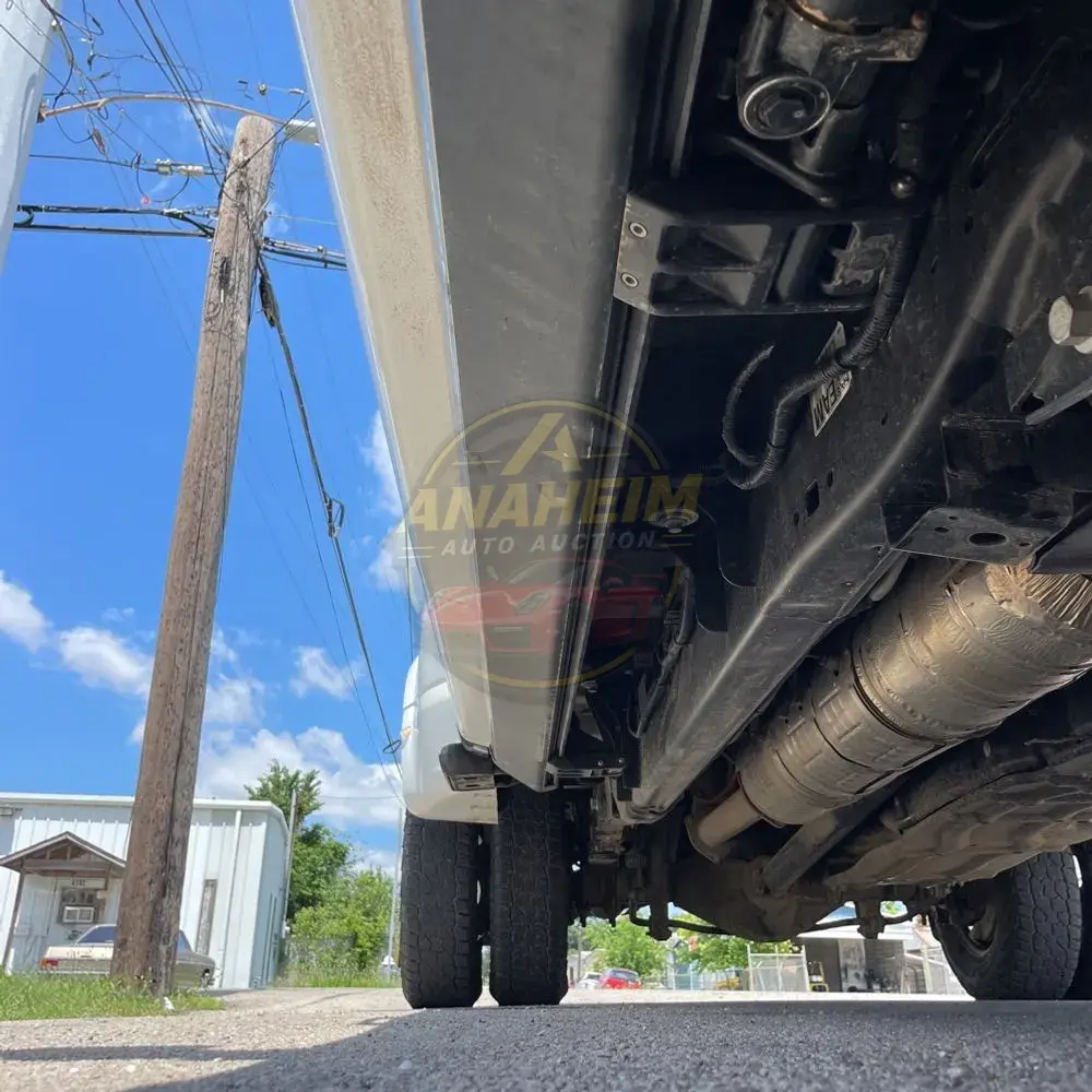 2023 Ford F-350 Super Duty Lariat