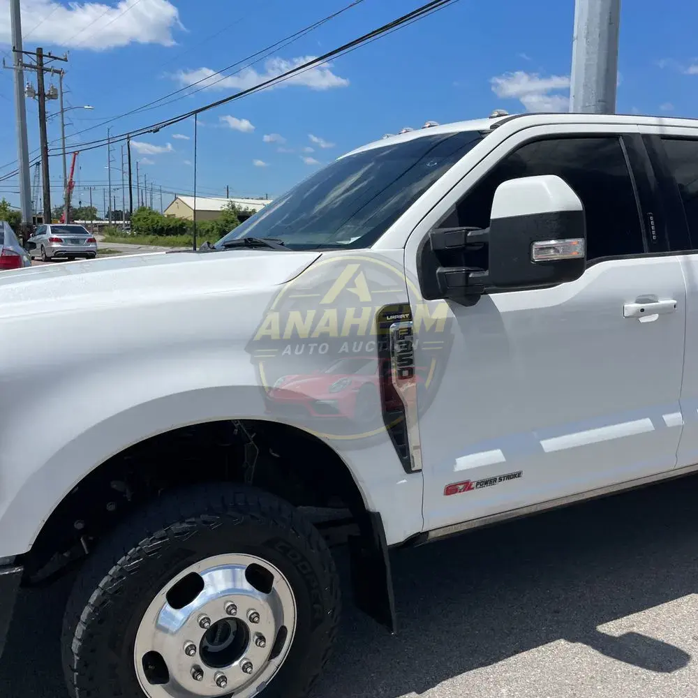2023 Ford F-350 Super Duty Lariat