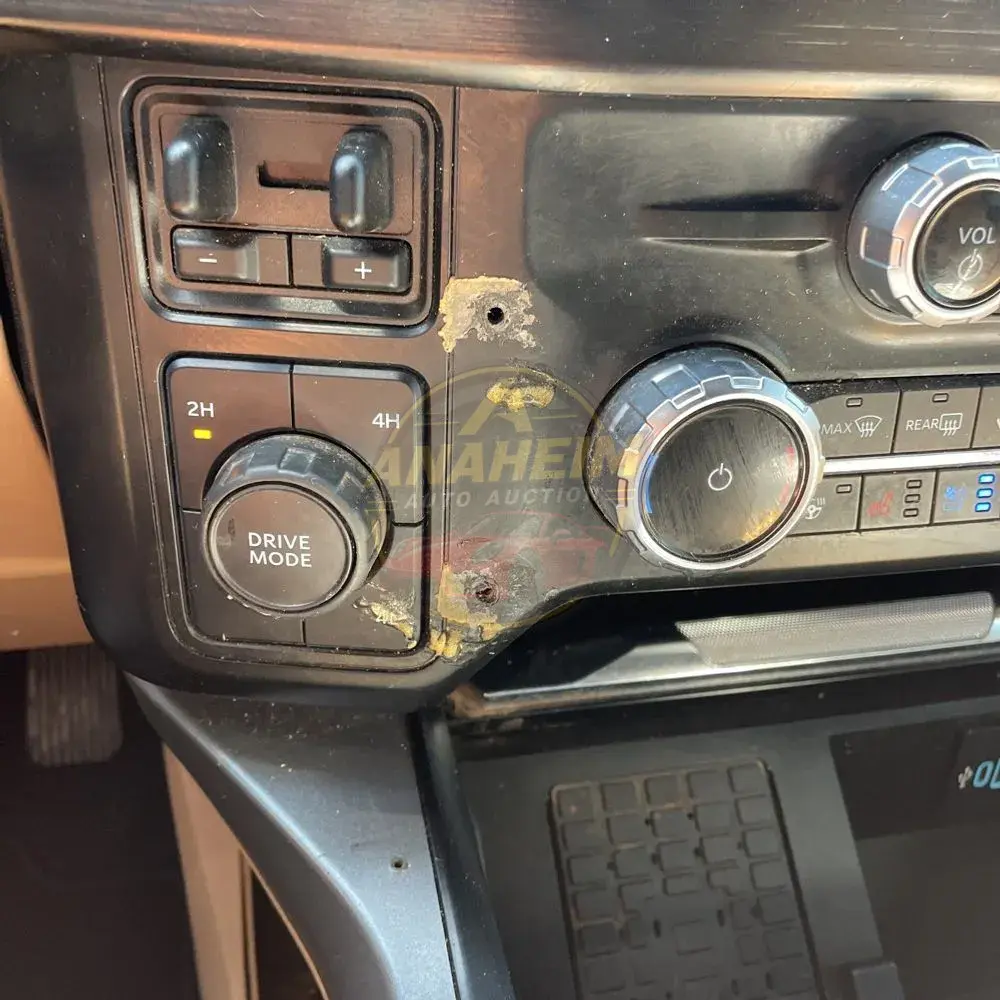 2023 Ford F-350 Super Duty Lariat
