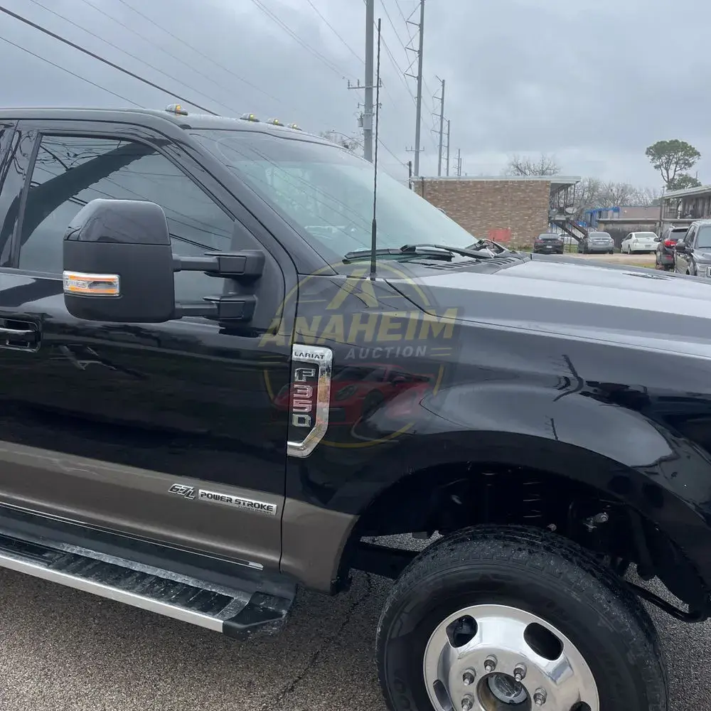 2022 Ford F-350 Super Duty Lariat