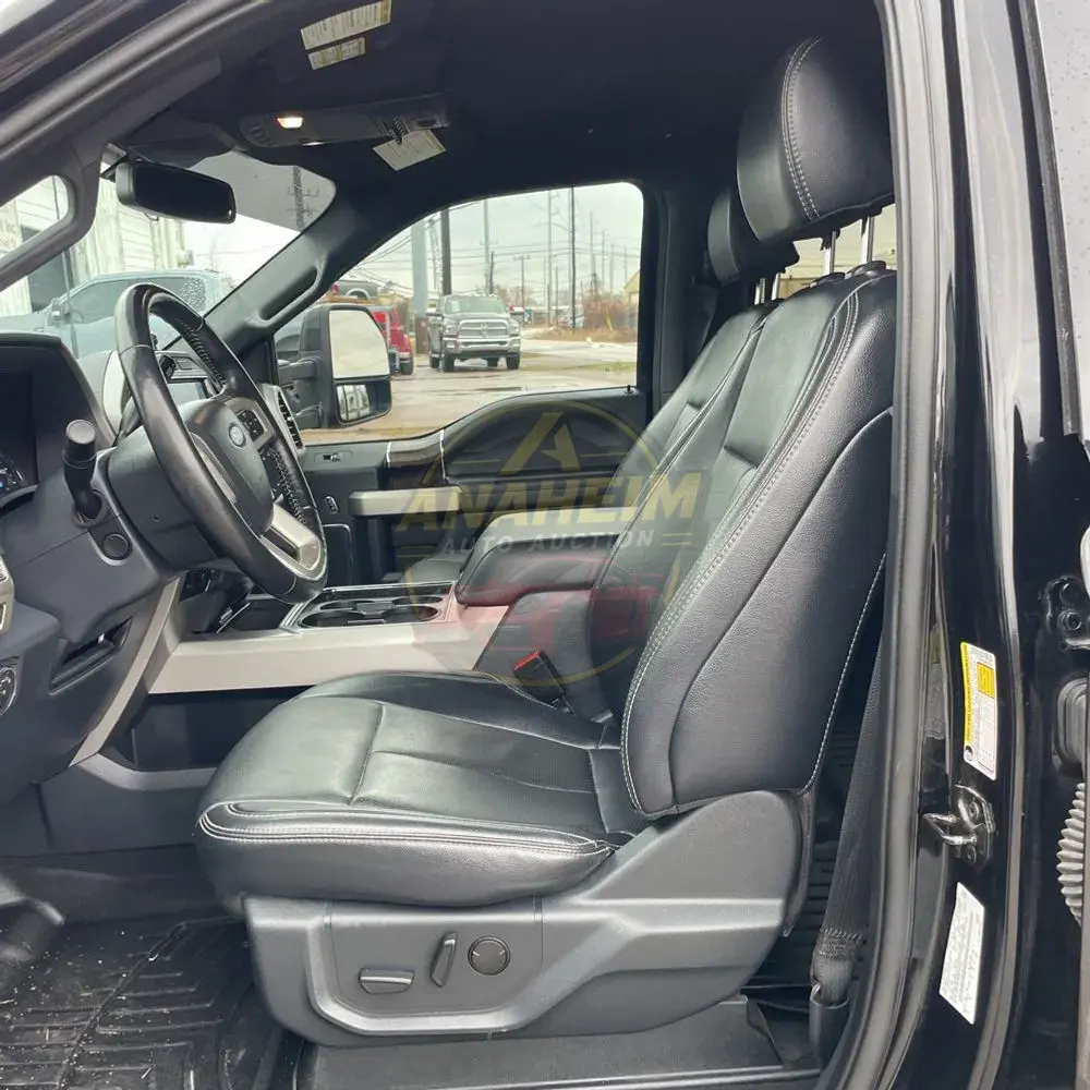 2022 Ford F-350 Super Duty Lariat