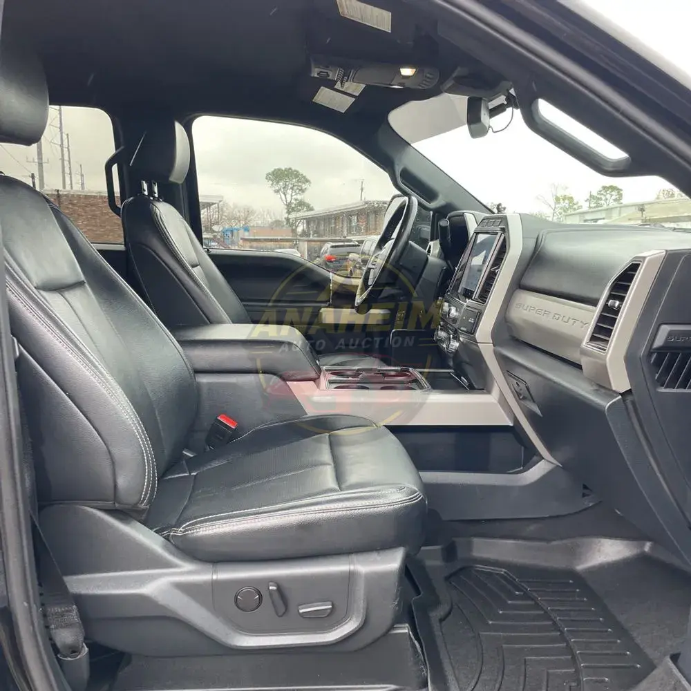 2022 Ford F-350 Super Duty Lariat
