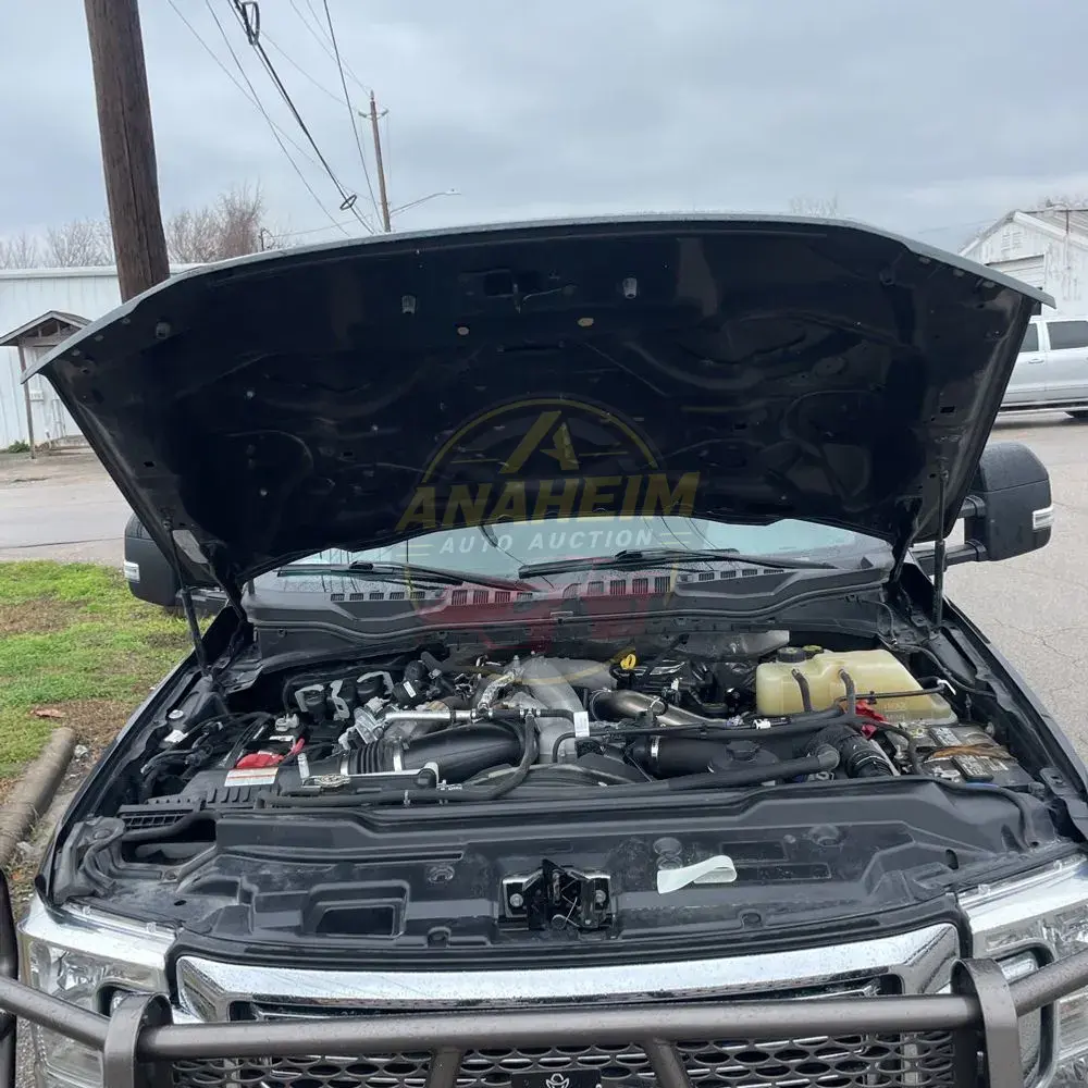 2022 Ford F-350 Super Duty Lariat