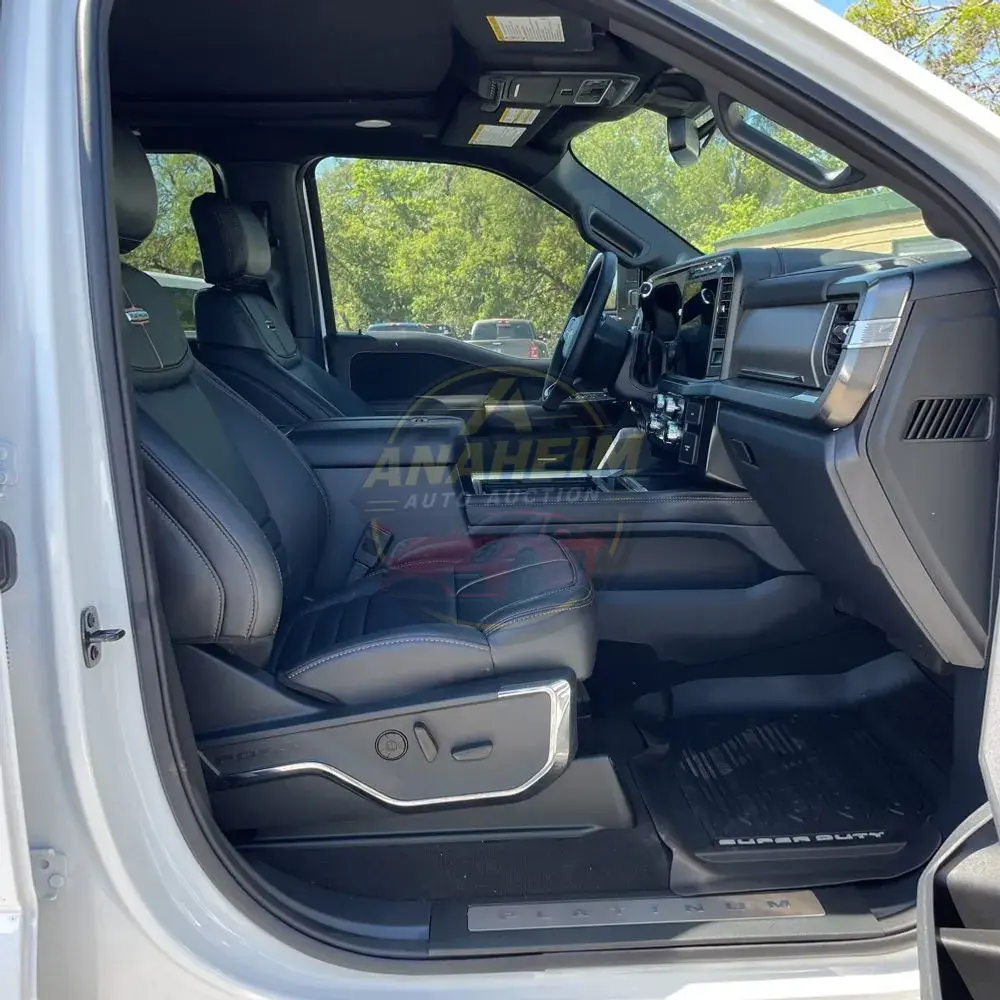 2024 Ford F350 S/D Platinum