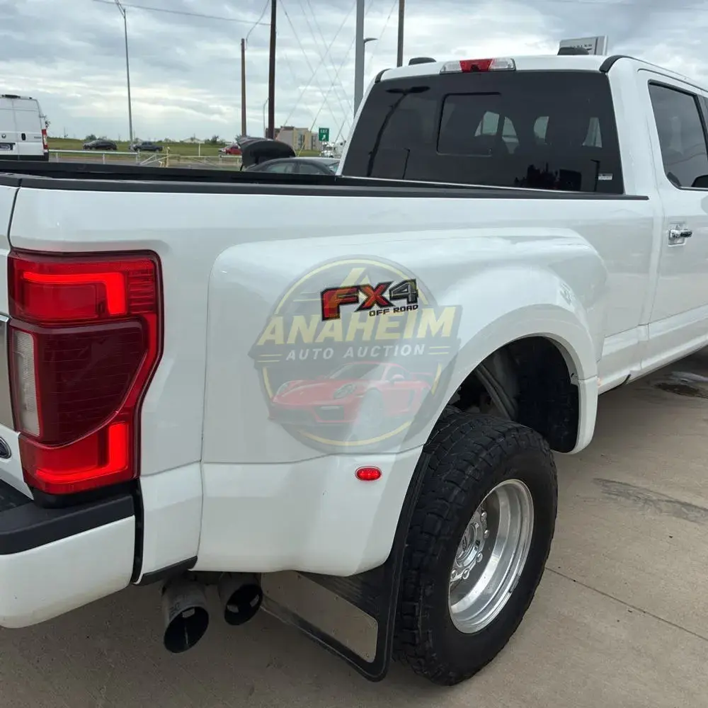 2020 Ford F350 S/D Platinum