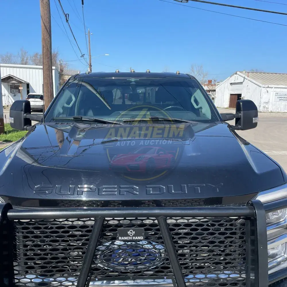 2023 Ford F-350 Super Duty Lariat