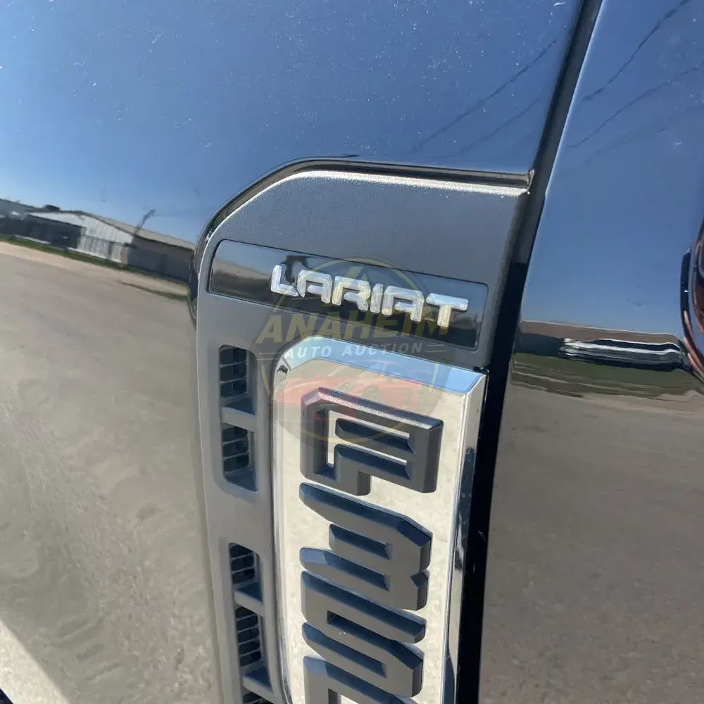2023 Ford F-350 Super Duty Lariat