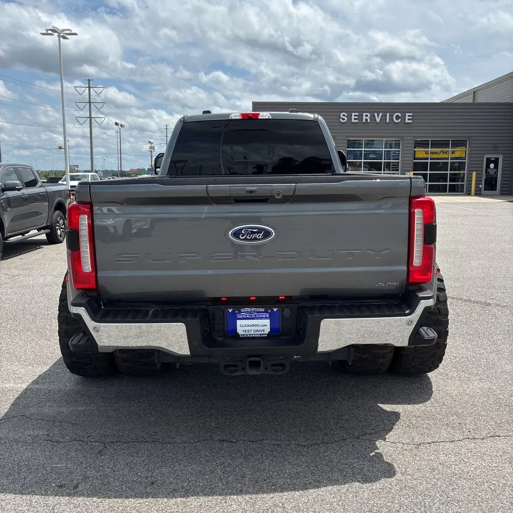 2024 Ford F-350 Super Duty Lariat
