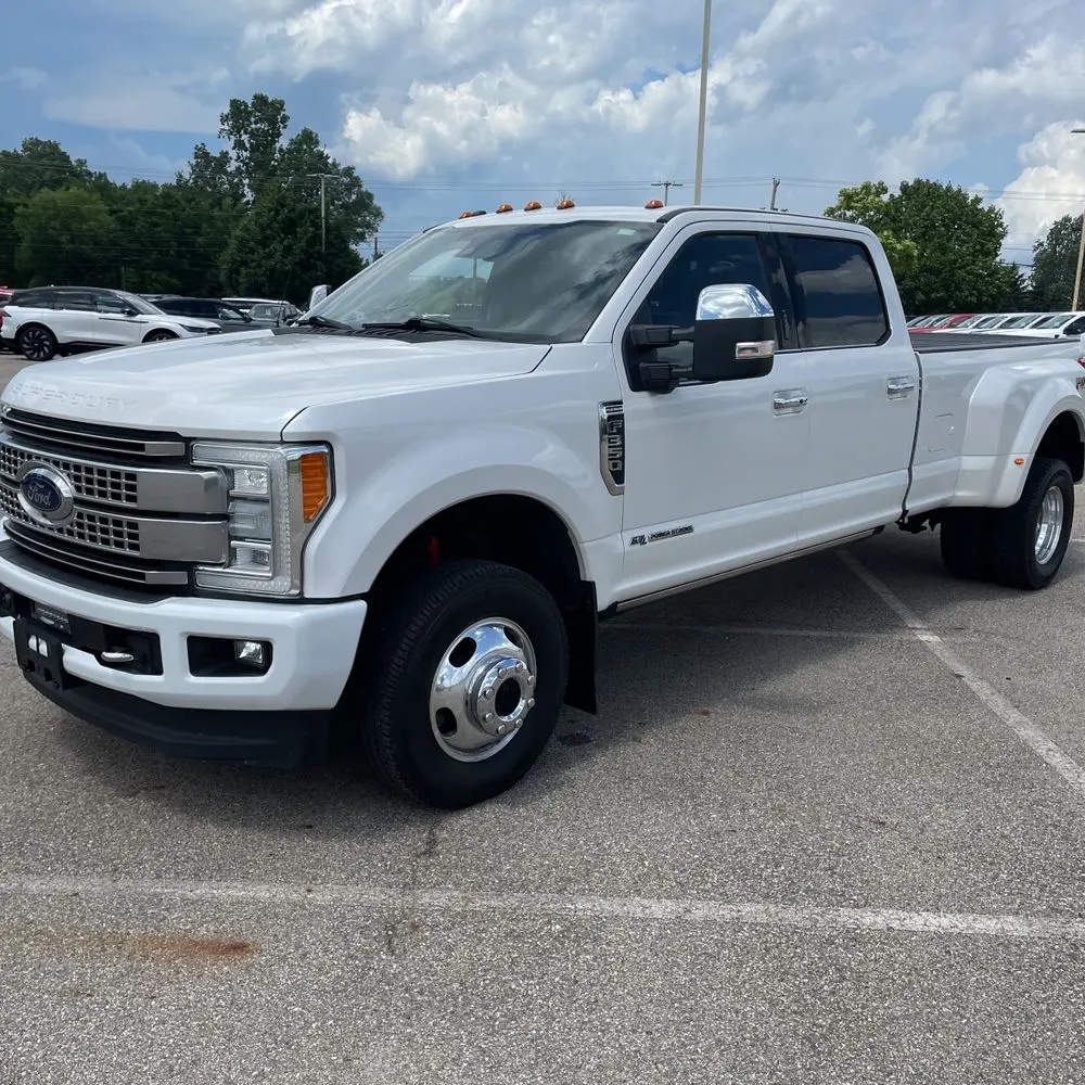 2017 Ford F350 S/D Platinum