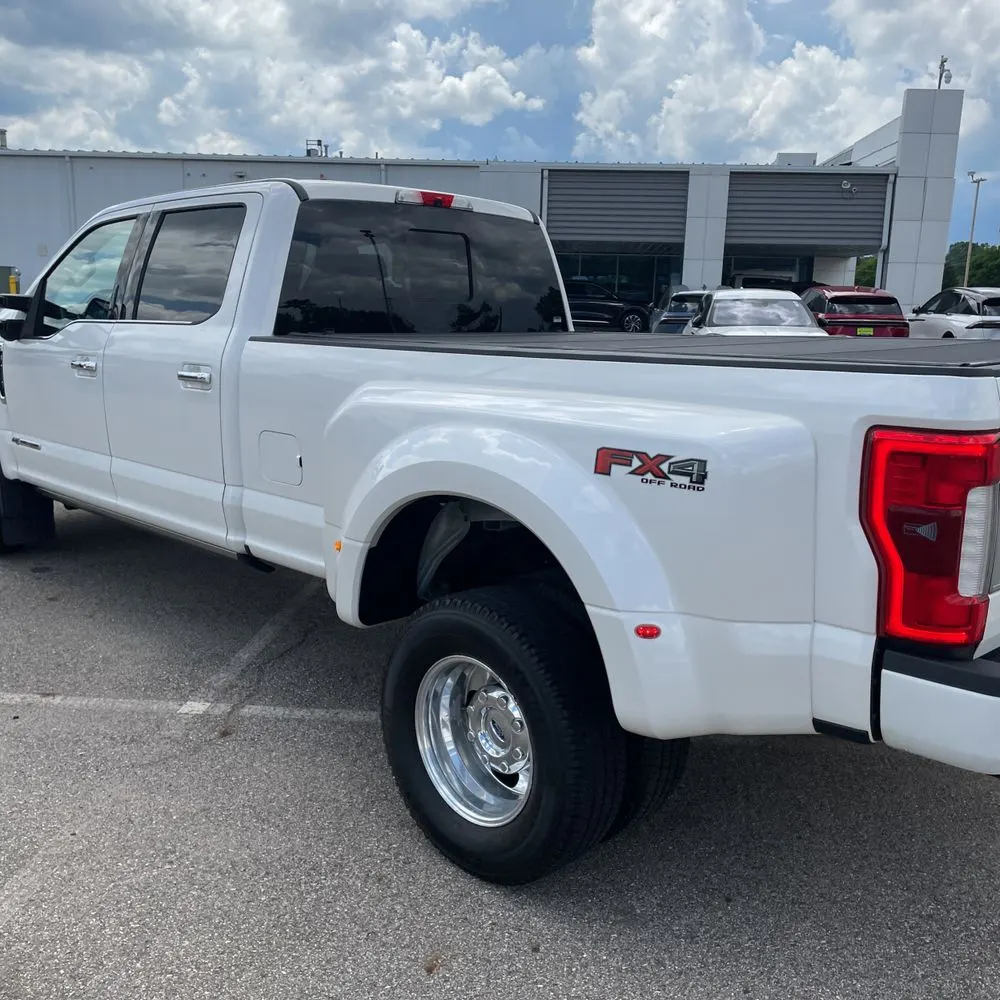 2017 Ford F350 S/D Platinum