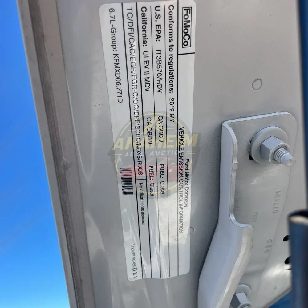 2019 Ford F350 S/D Platinum
