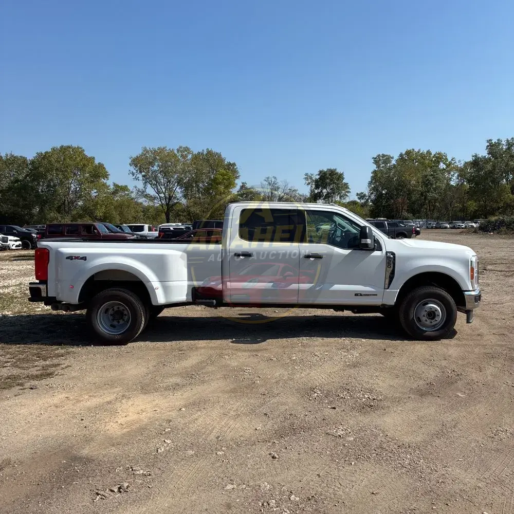 2023 Ford F350 S/D XLT
