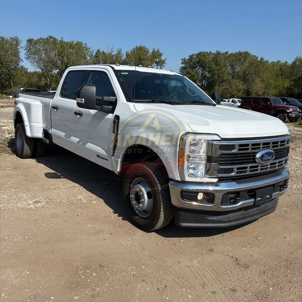 2023 Ford F350 S/D XLT