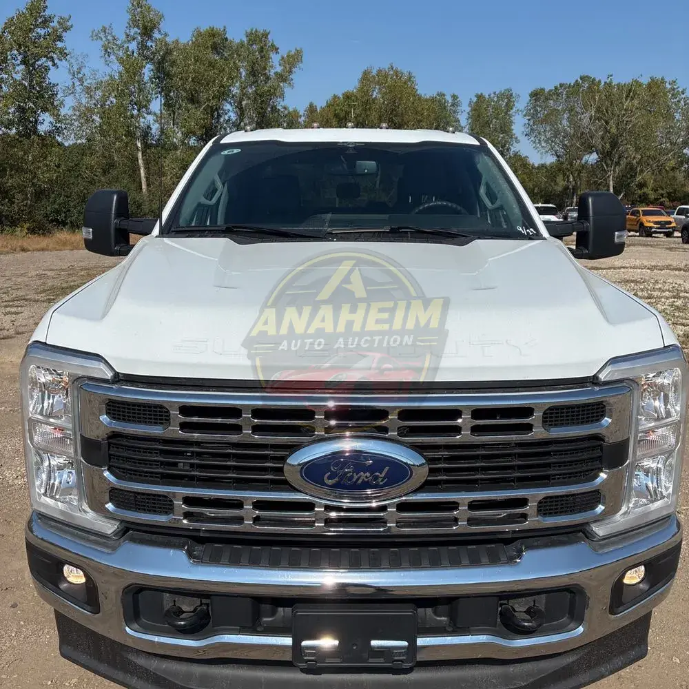 2023 Ford F350 S/D XLT