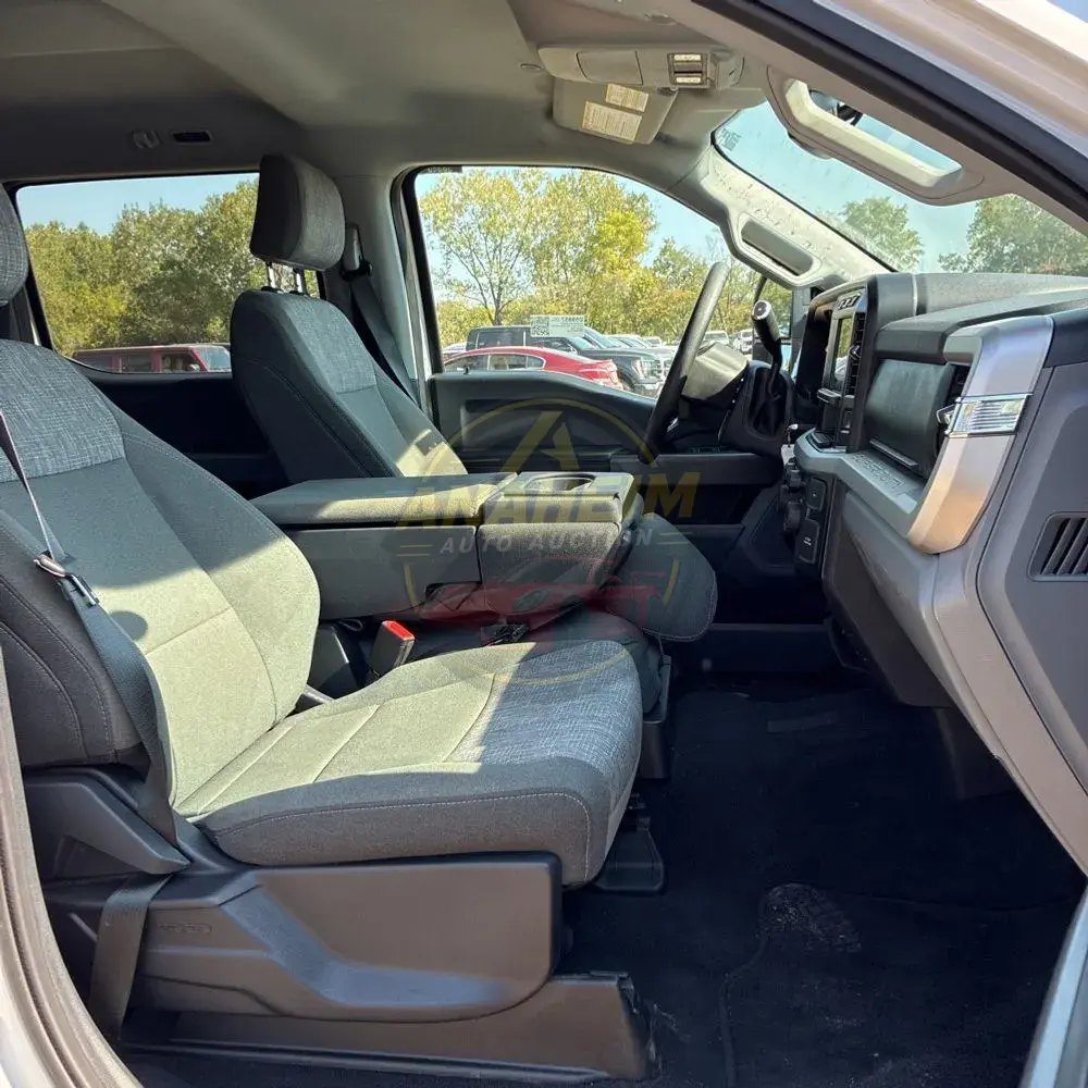 2023 Ford F350 S/D XLT