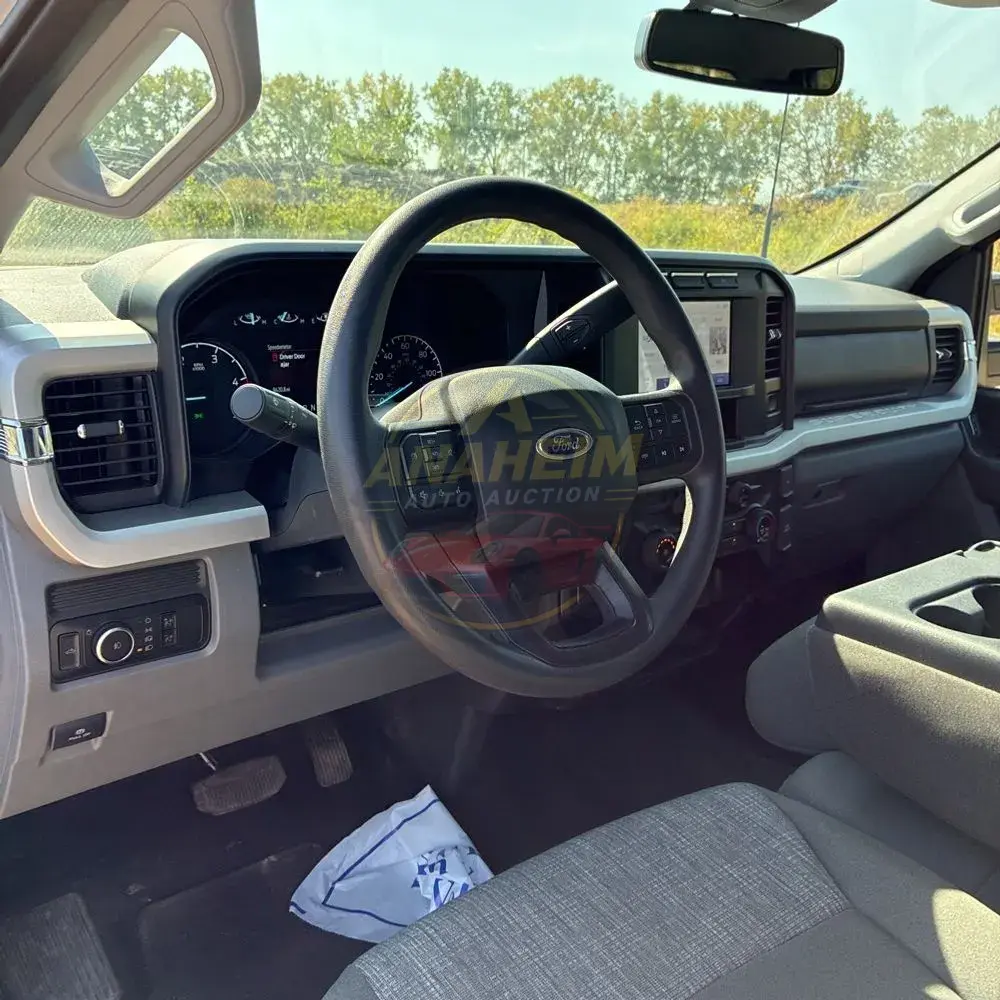 2023 Ford F350 S/D XLT