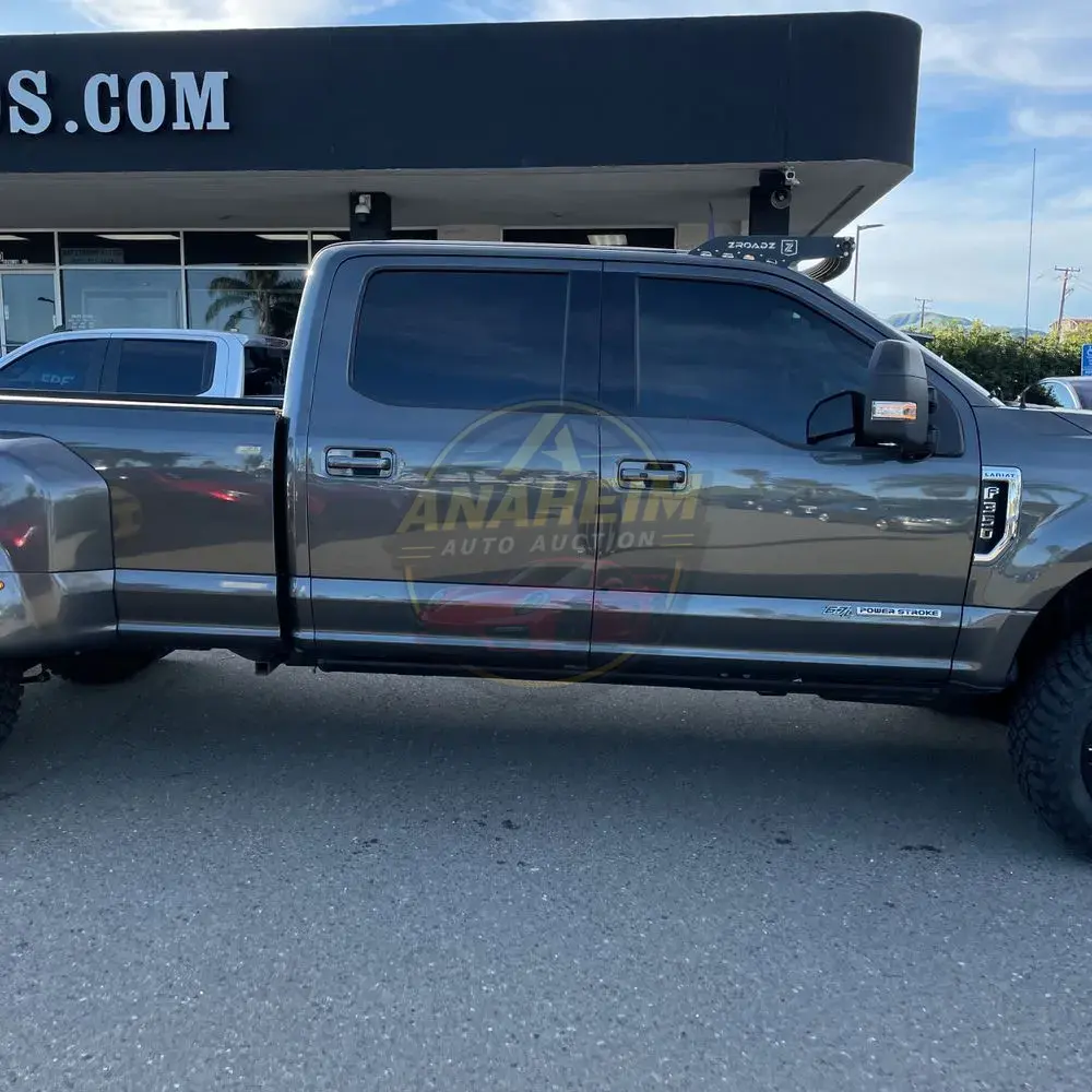 2019 Ford F-350 Super Duty Lariat