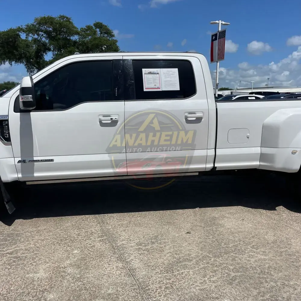 2021 Ford F-350 Super Duty Lariat