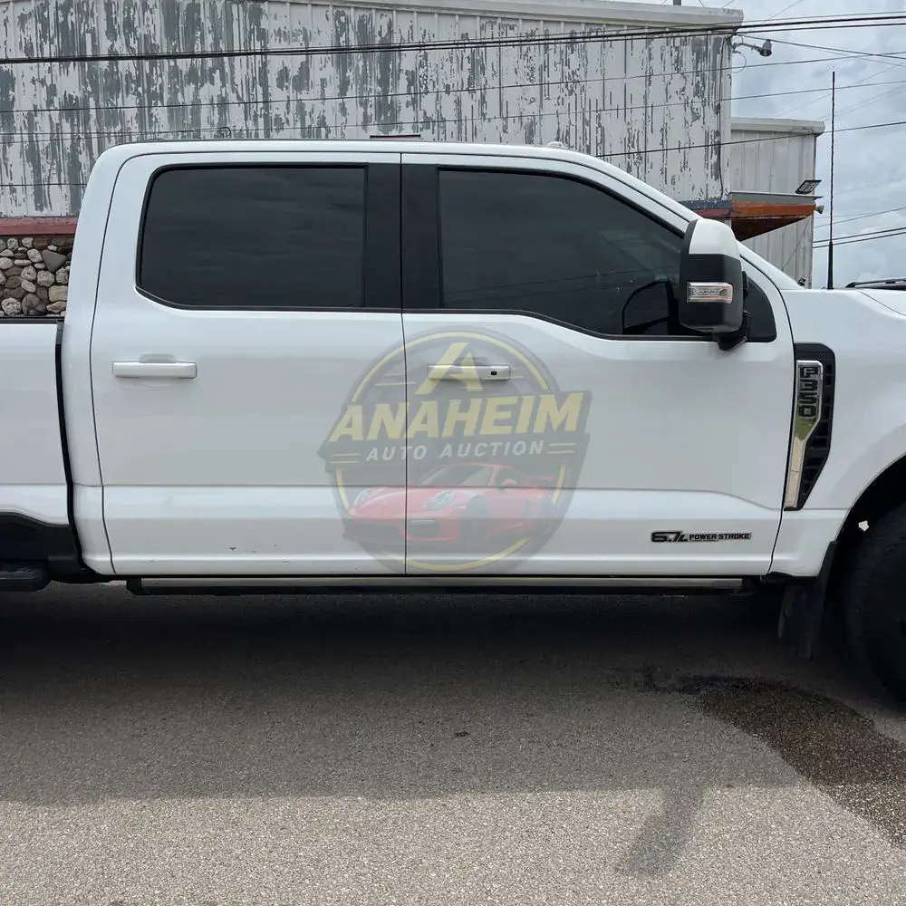 2023 Ford F-350 Super Duty Lariat