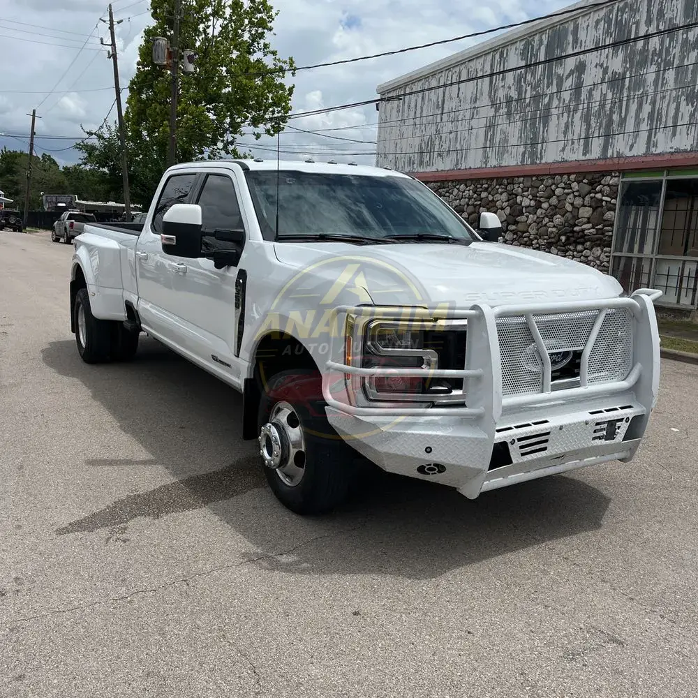 2023 Ford F-350 Super Duty Lariat