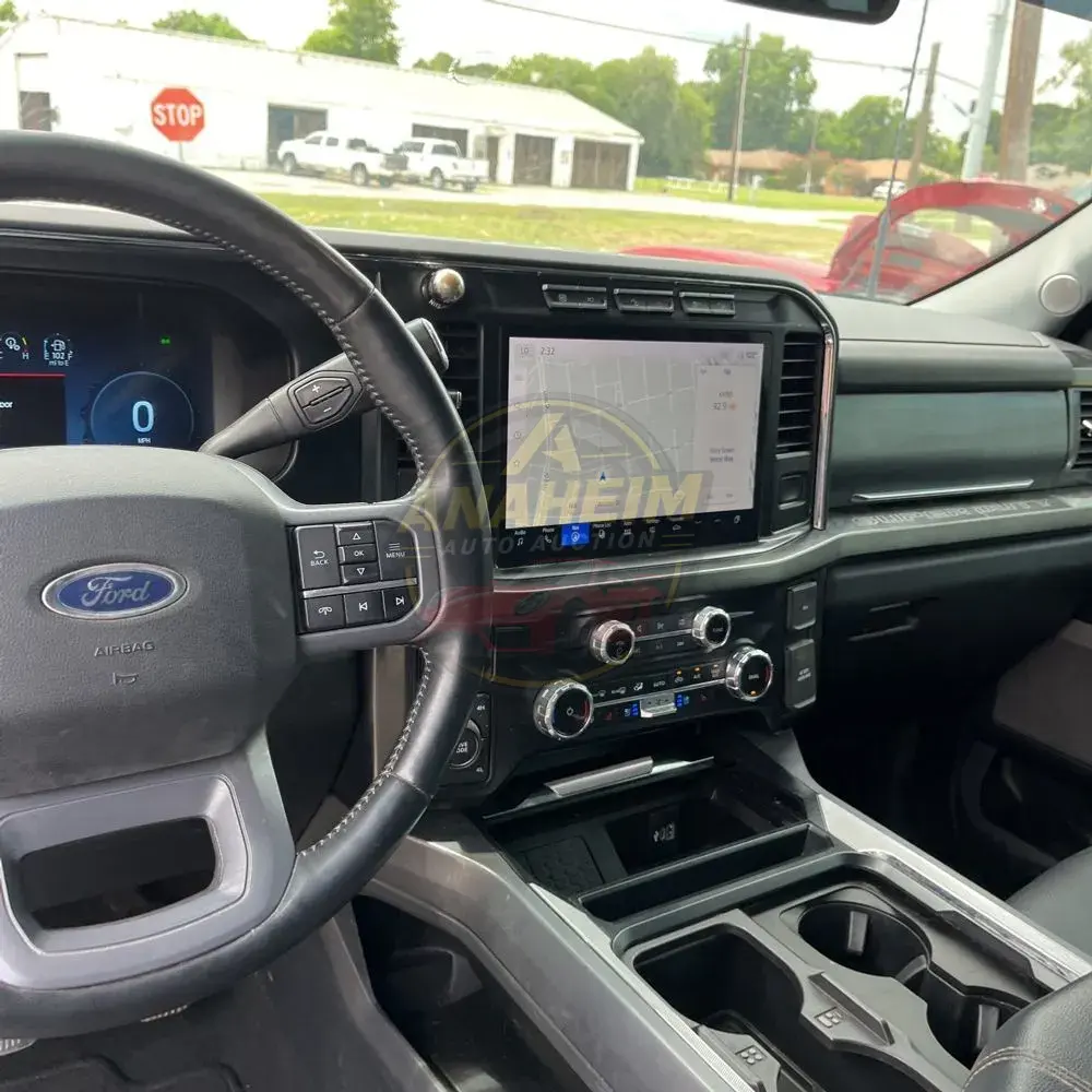 2023 Ford F-350 Super Duty Lariat