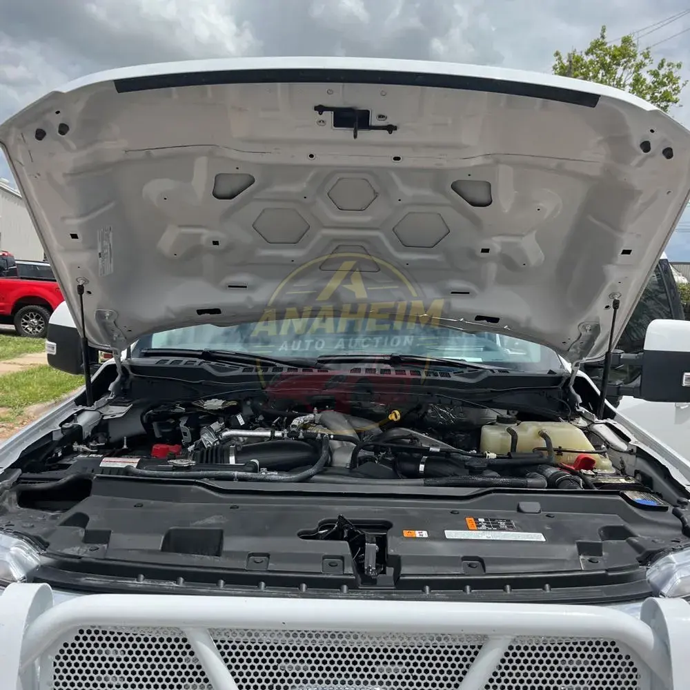 2023 Ford F-350 Super Duty Lariat