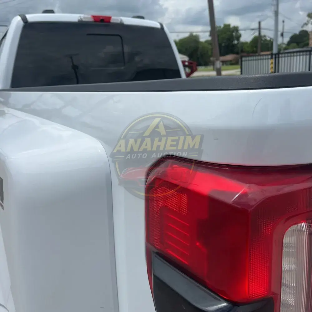2023 Ford F-350 Super Duty Lariat