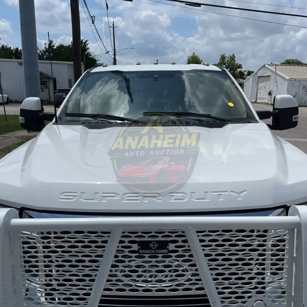 2022 Ford F-350 Super Duty Lariat