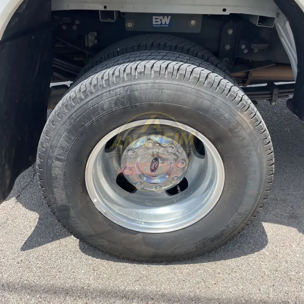 2022 Ford F-350 Super Duty Lariat