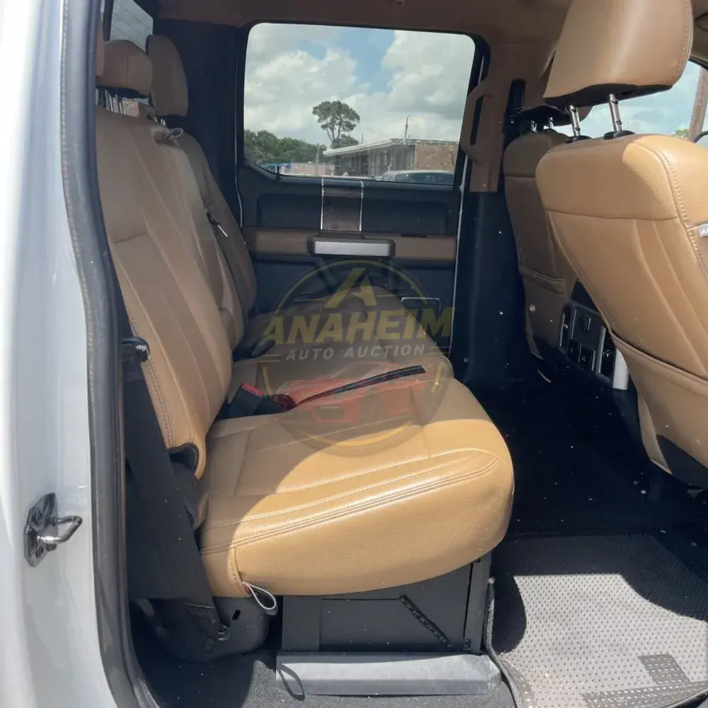 2022 Ford F-350 Super Duty Lariat