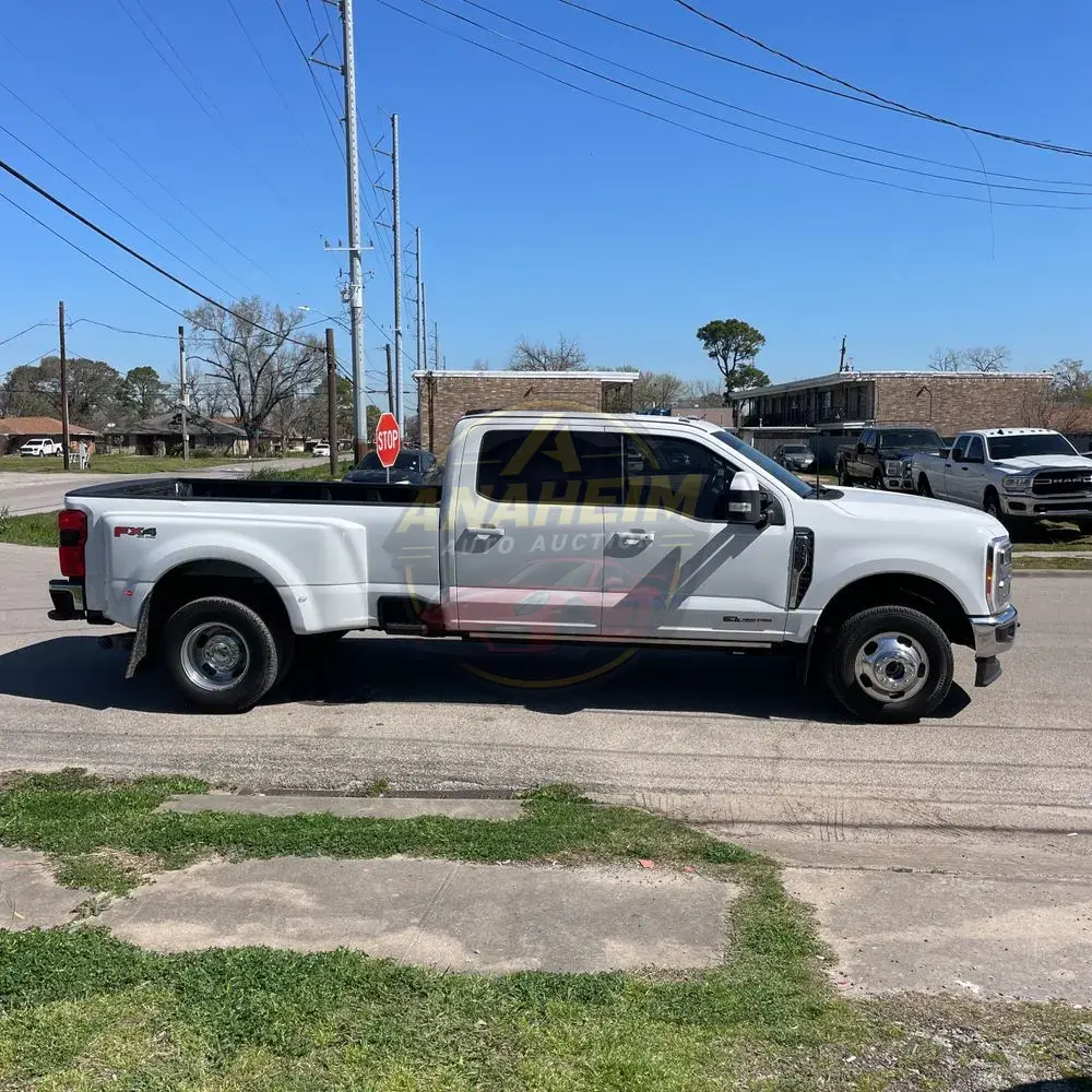 2023 Ford F-350 Super Duty Lariat