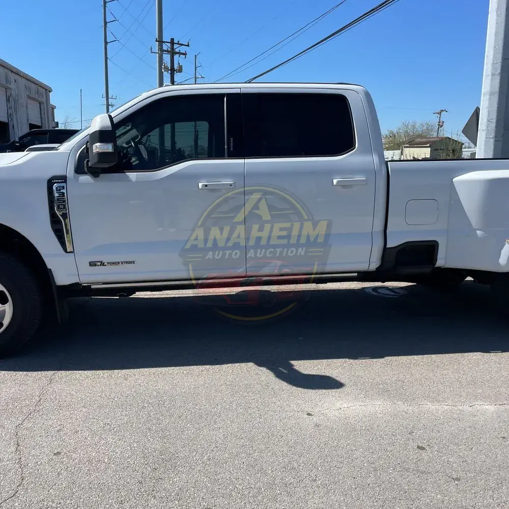2023 Ford F-350 Super Duty Lariat