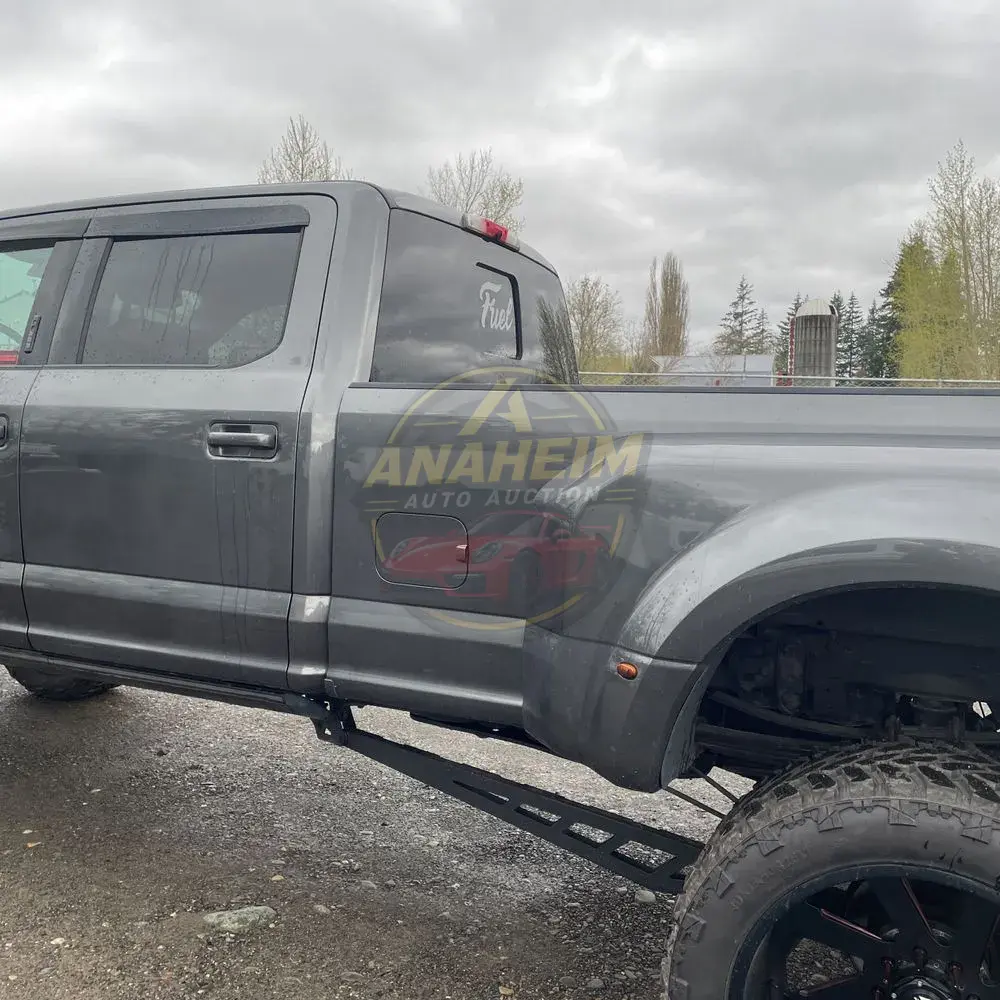 2017 Ford F350 S/D Platinum