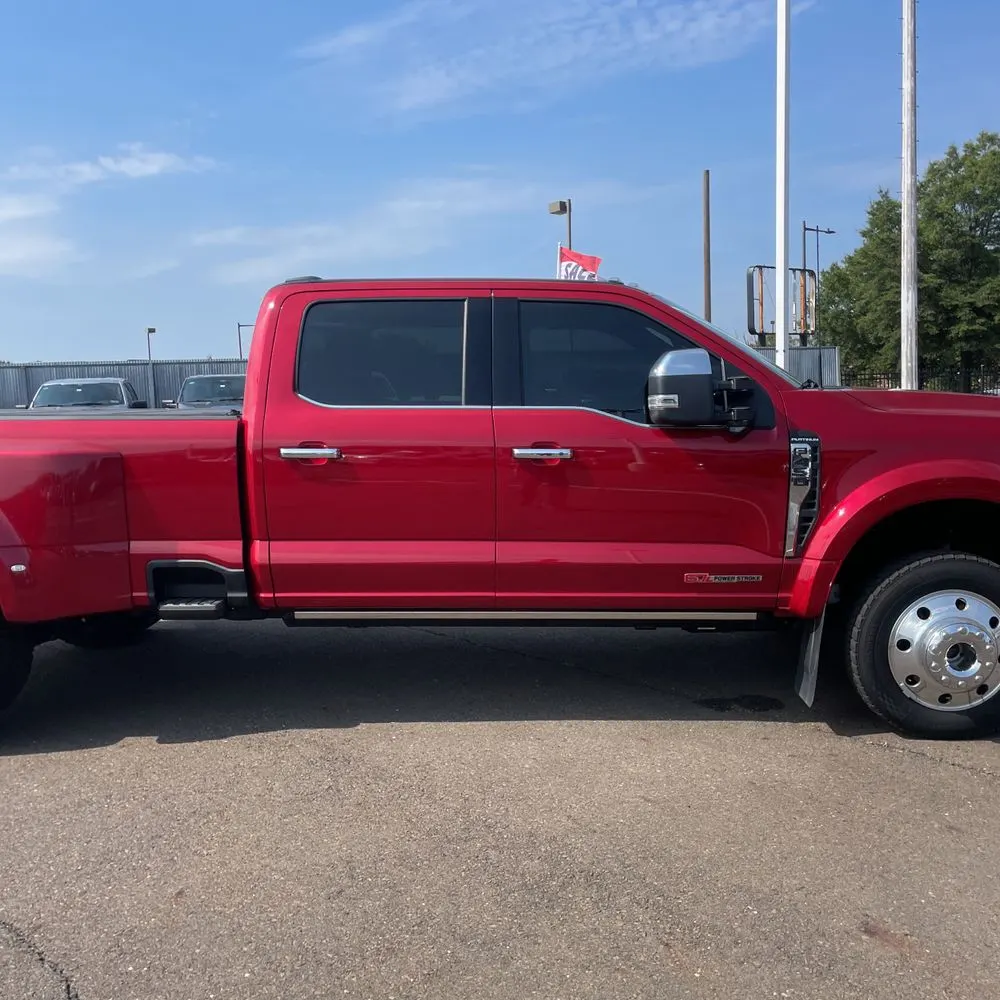 2024 Ford F-450 Super Duty Platinum