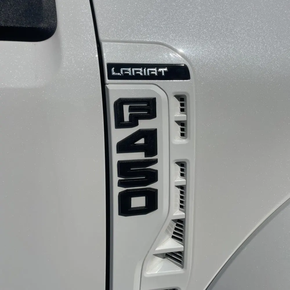 2023 Ford F-450 Super Duty Lariat