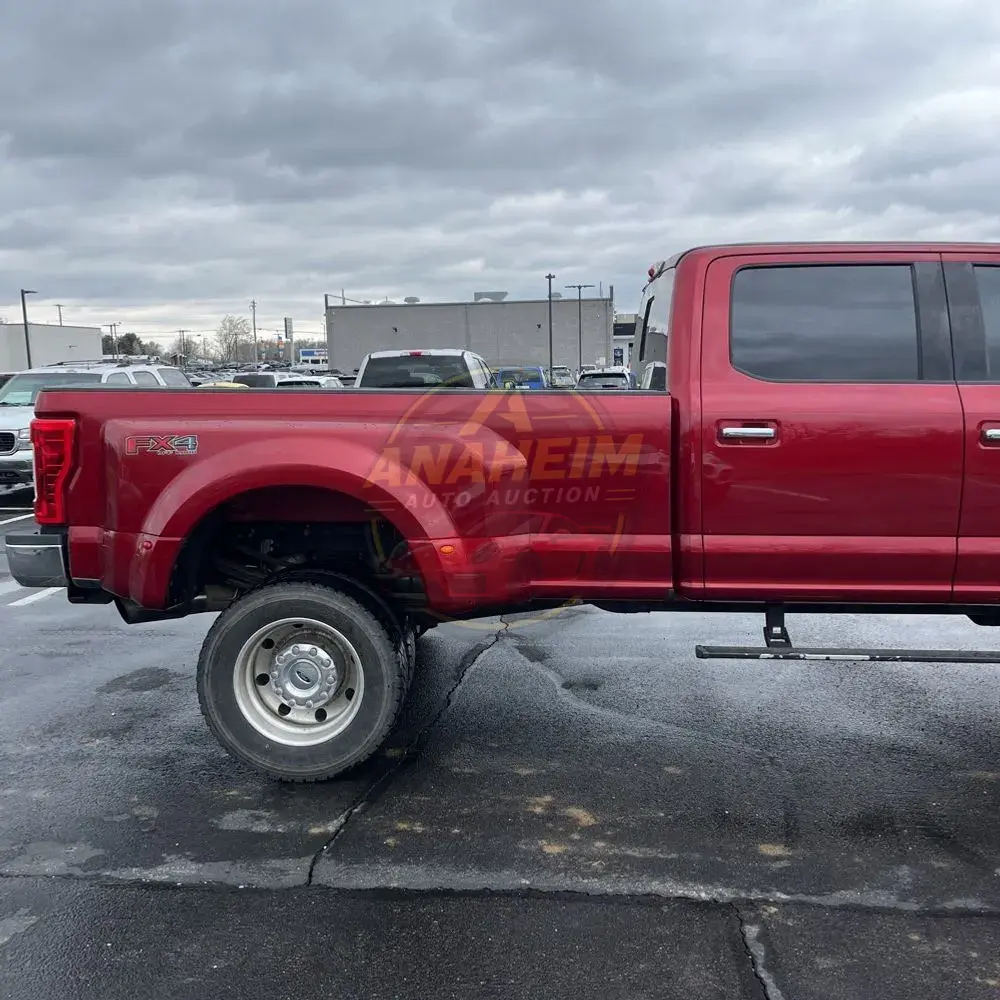 2019 Ford F-450 Super Duty Lariat