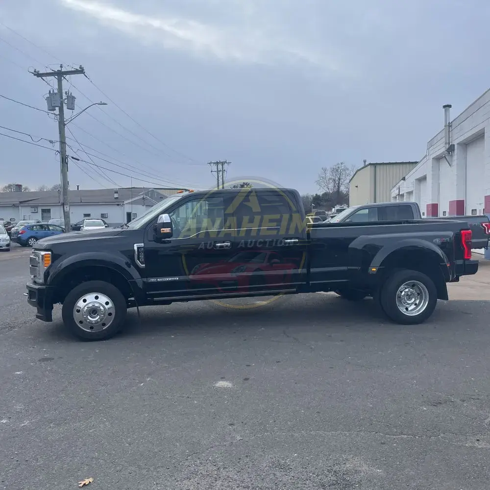 2017 Ford F-450 Super Duty Platinum