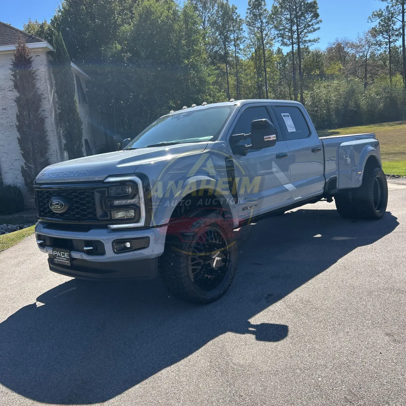 2024 Ford F-450 Super Duty Platinum