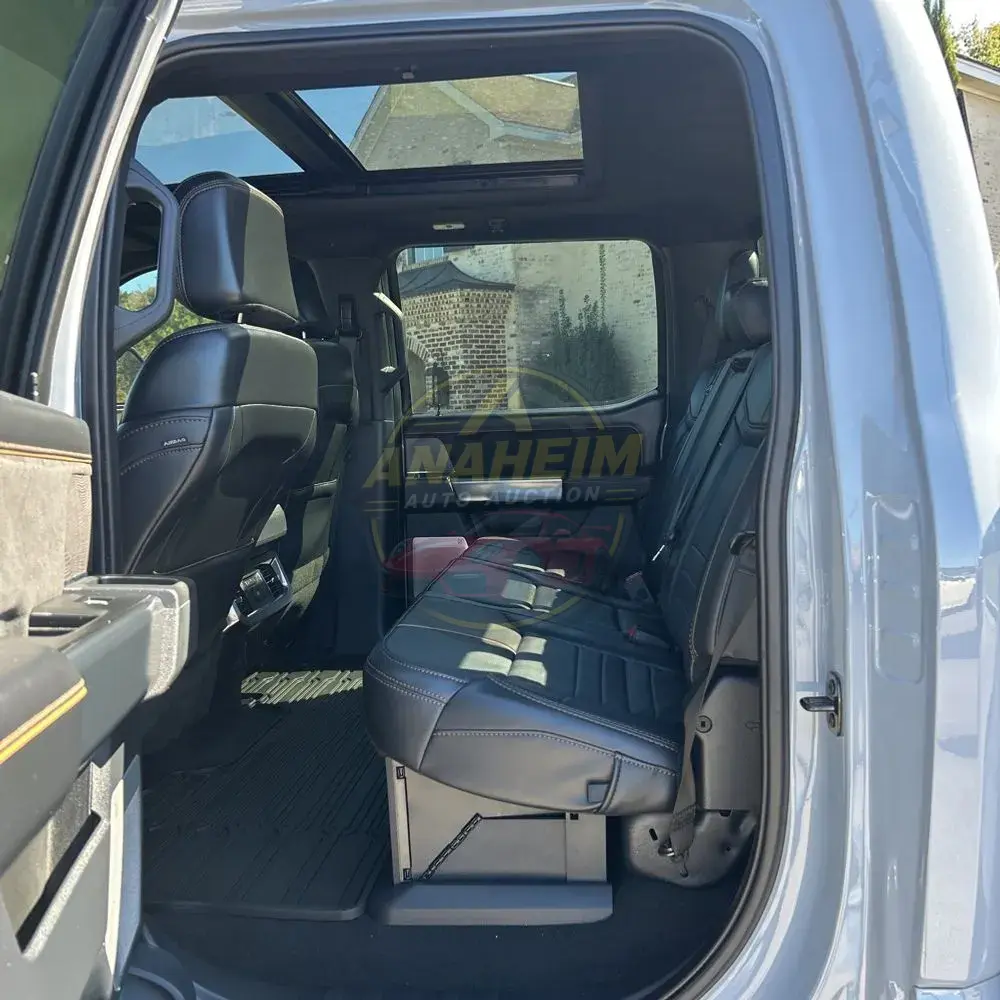 2024 Ford F-450 Super Duty Platinum