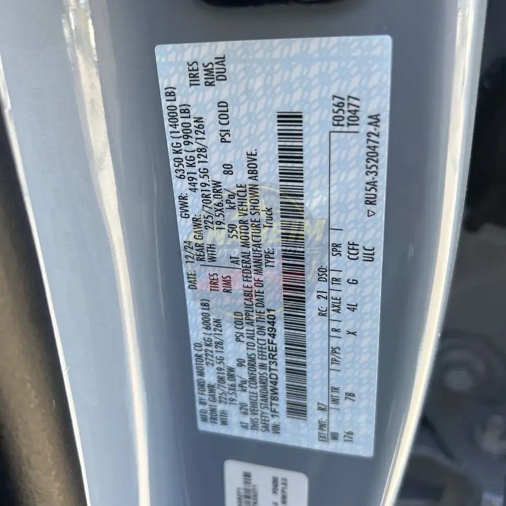 2024 Ford F-450 Super Duty Platinum