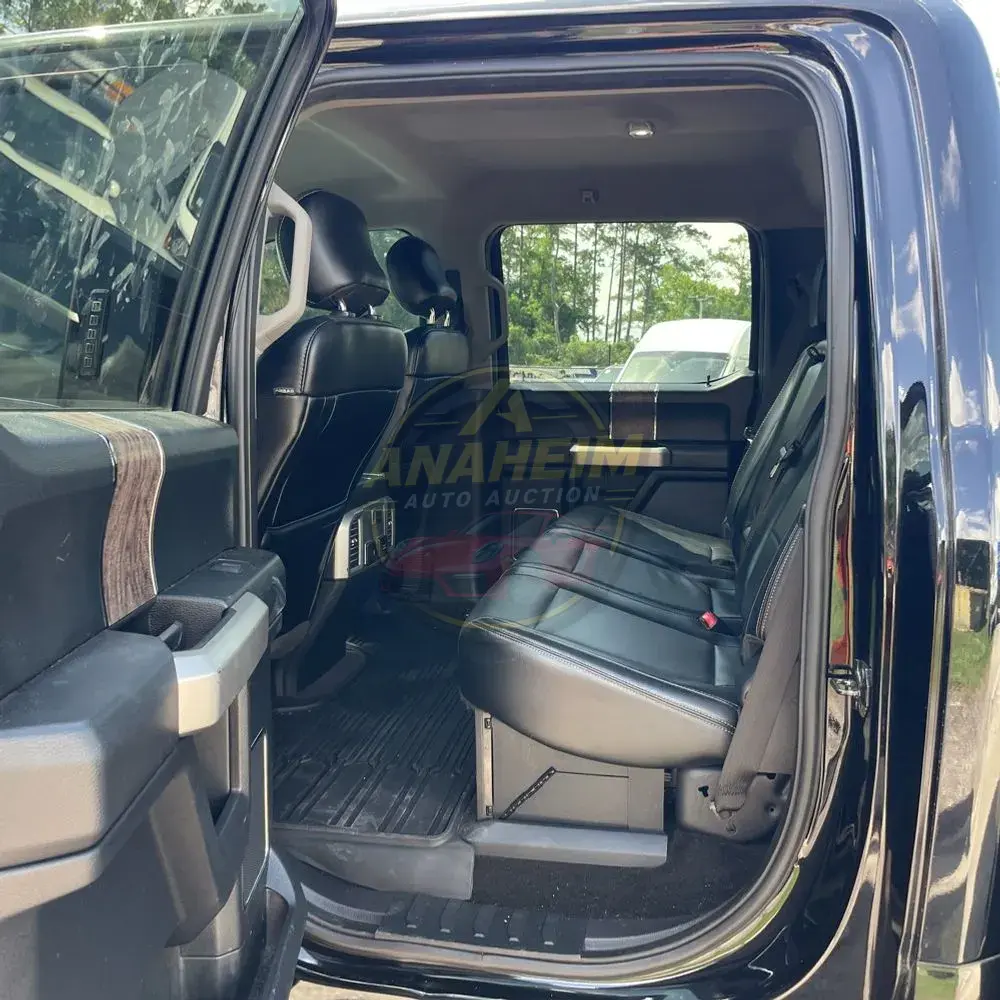 2017 Ford F-450 Super Duty Lariat