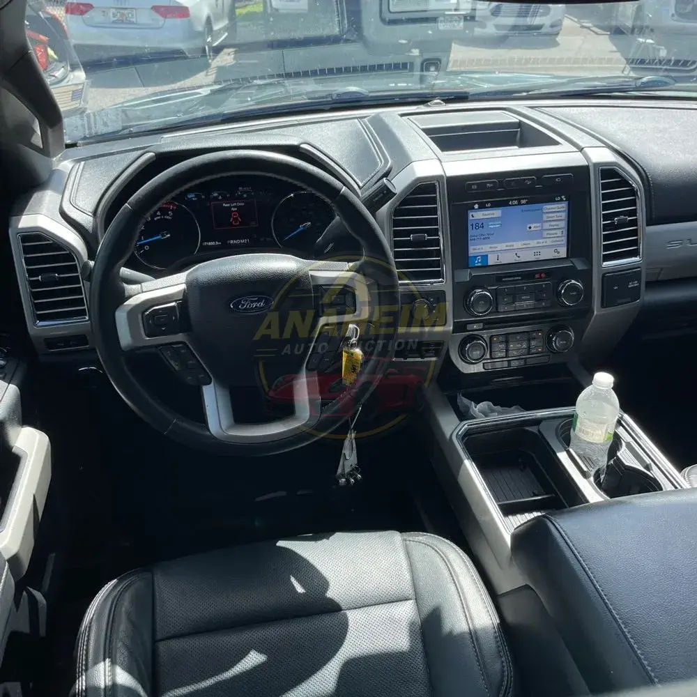2017 Ford F-450 Super Duty Lariat