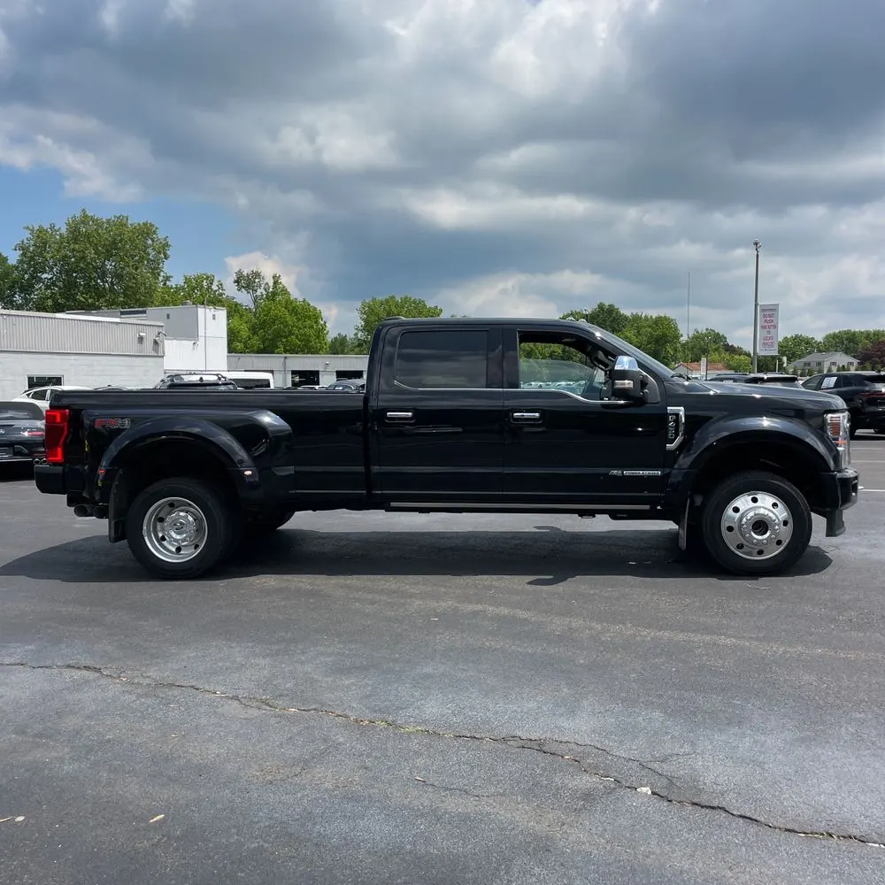 2021 Ford F-450 Super Duty Platinum