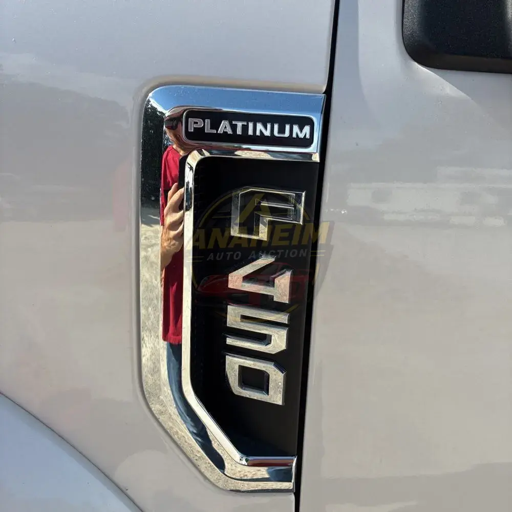 2019 Ford F-450 Super Duty Platinum