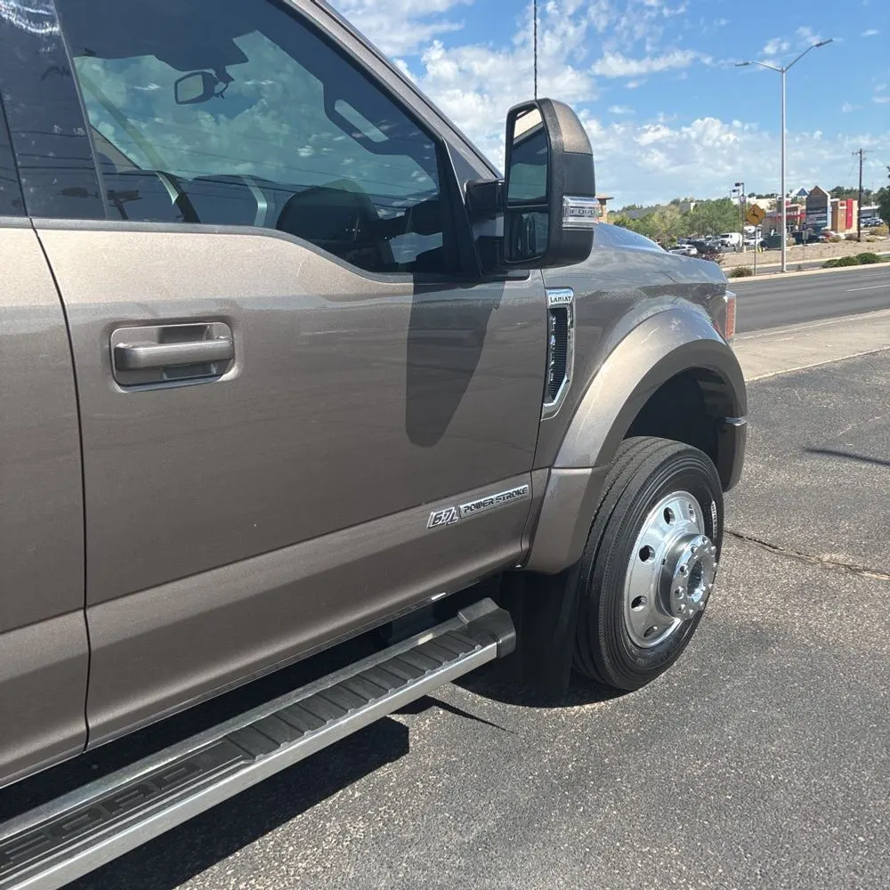 2022 Ford F-450 Super Duty Lariat